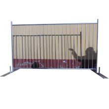 Safe, convenient and easy to install swimming pool fence